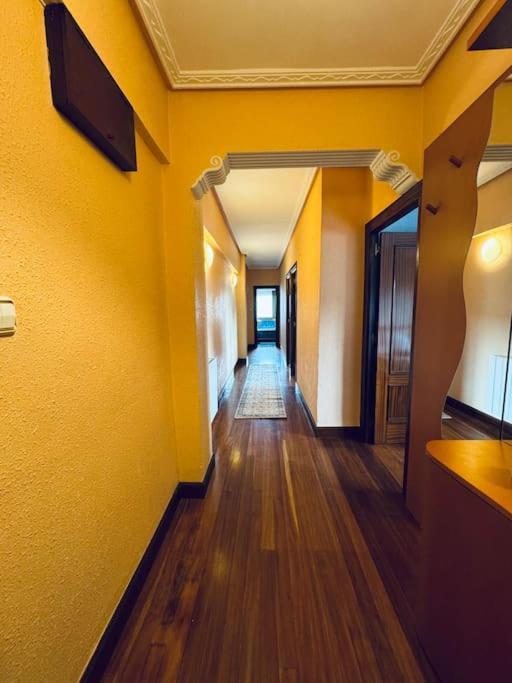 Muskiz Retreat, Playa 5 Mins, Wifi Gratis Exterior photo